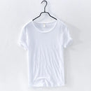 Camiseta Masculina Slim Fit em Algodão Puro — Edição Monocromática com Acabamento Raw Edge e Linha Essencial