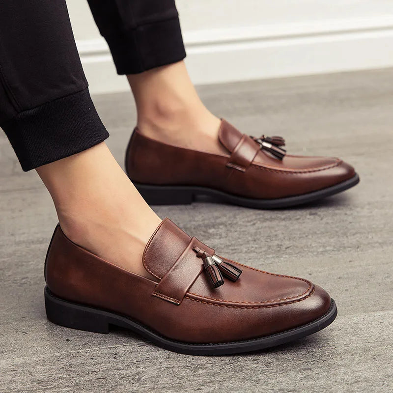 Men’s Breathable Leather Loafers – Comfortable Slip-On Tassel Moccasins for Business, Office & Driving