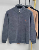 Pulôver Masculino de Inverno com Zíper Frontal — Malha Espessa, Bordado Fino e Acabamento Premium