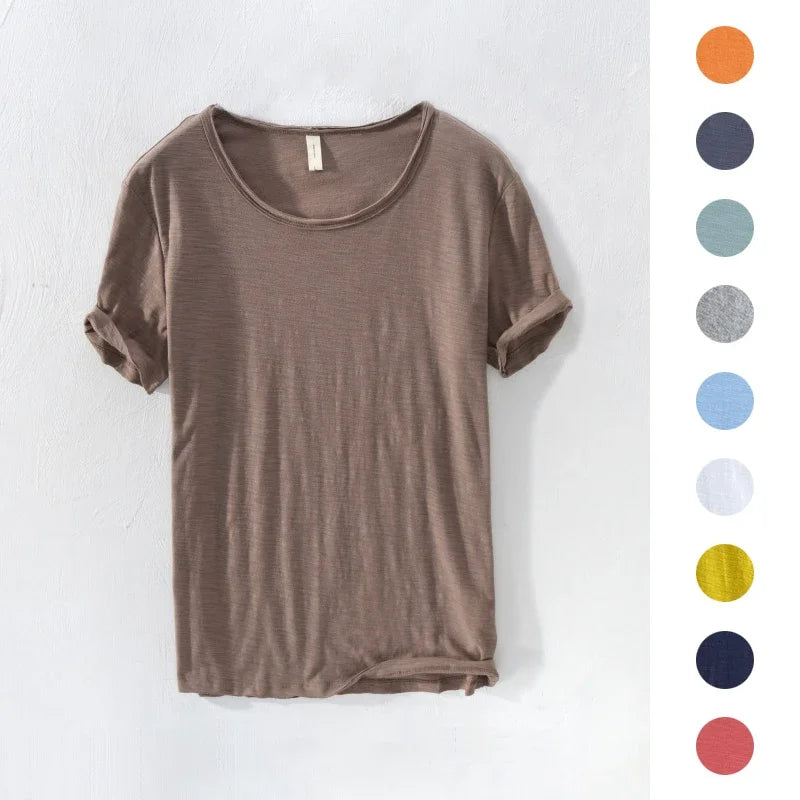 Camiseta Masculina Slim Fit em Algodão Puro — Edição Monocromática com Acabamento Raw Edge e Linha Essencial