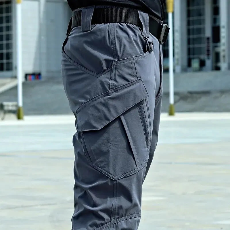 Calça Masculina Tática Cargo | Impermeável, Multibolsos, Alta Resistência – Uso Outdoor e Urbano