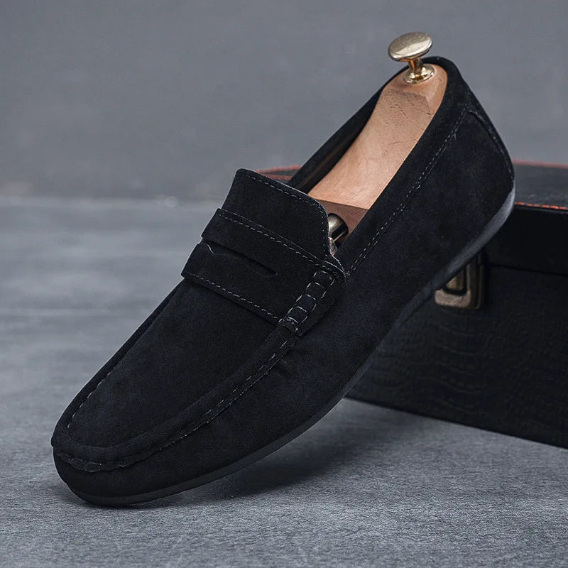 Mocassim Masculino Atemporal – Leveza, Conforto e Linha Impecável