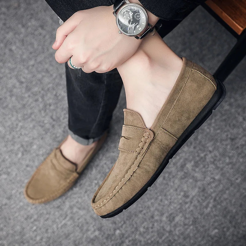 Mocassim Masculino Atemporal – Leveza, Conforto e Linha Impecável