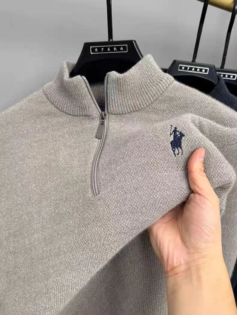 Pulôver Masculino de Inverno com Zíper Frontal — Malha Espessa, Bordado Fino e Acabamento Premium