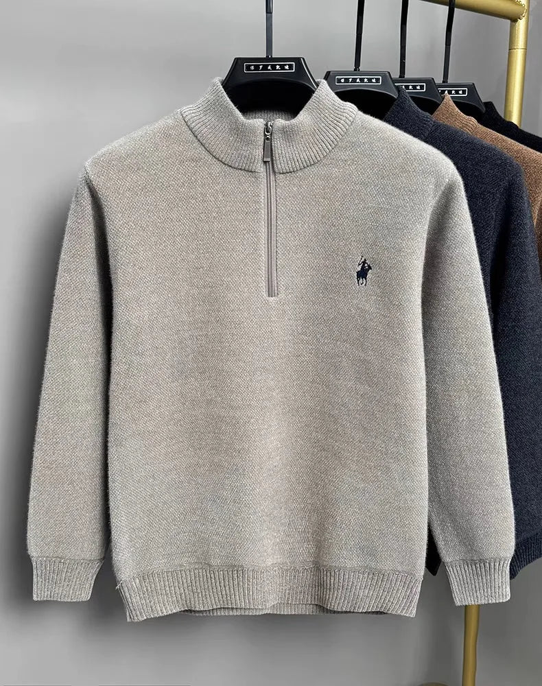 Pulôver Masculino de Inverno com Zíper Frontal — Malha Espessa, Bordado Fino e Acabamento Premium