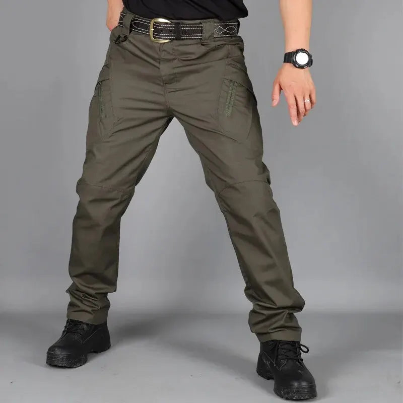 Calça Masculina Tática Cargo | Impermeável, Multibolsos, Alta Resistência – Uso Outdoor e Urbano