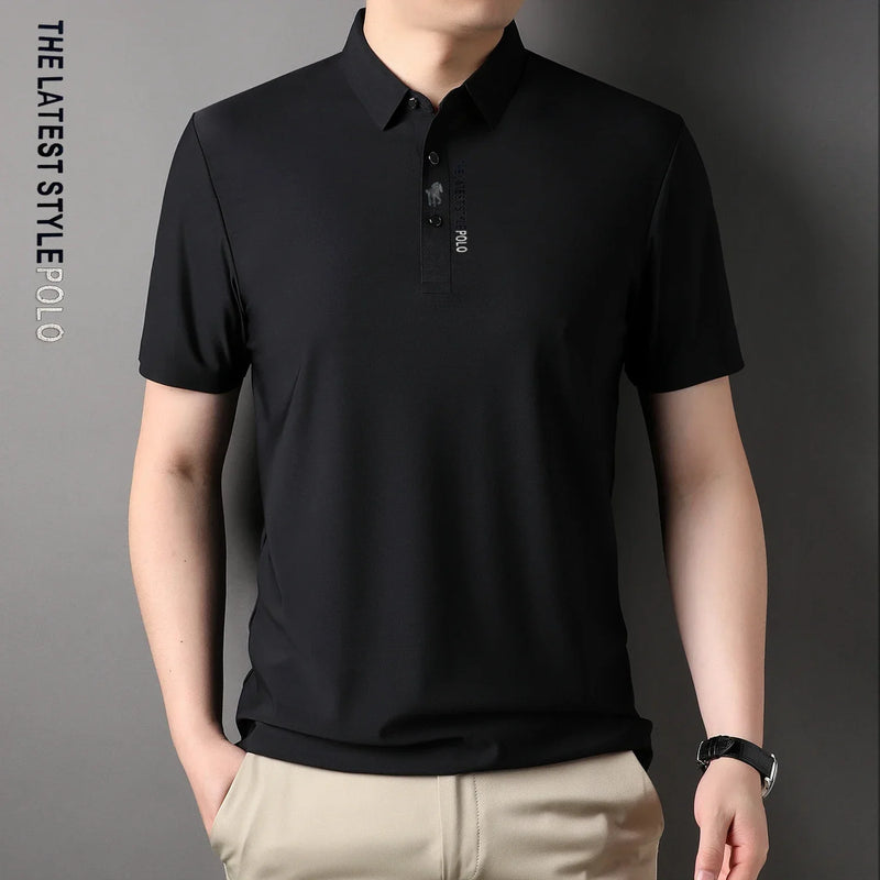 Polo Masculina em Seda Gelada com Bordado Fino — Lapela Estruturada, Elasticidade Confortável e Design Contemporâneo