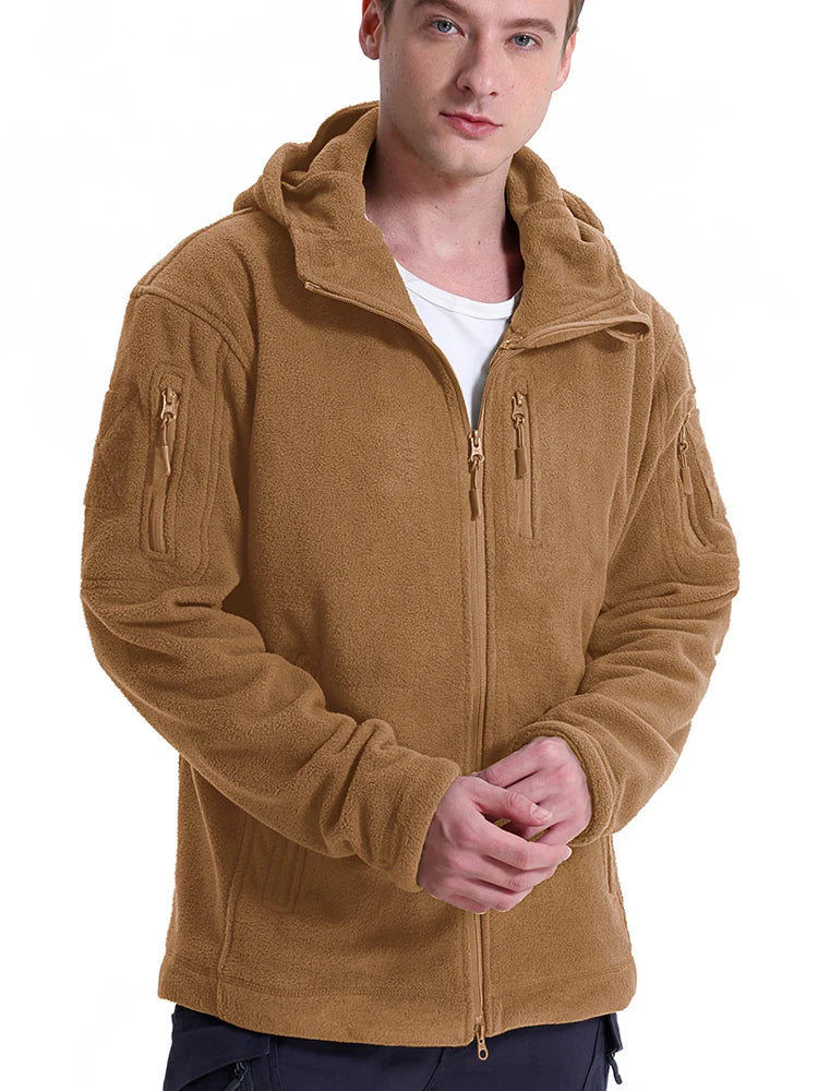 Casaco Masculino Tático com Fleece Interno | Capuz, Abertura Total, Multibolsos – Performance Térmica para Climas Frios